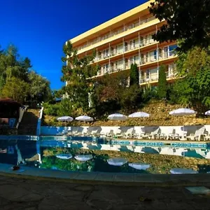 Hotel Vezhen - Free Parking, Złote Piaski